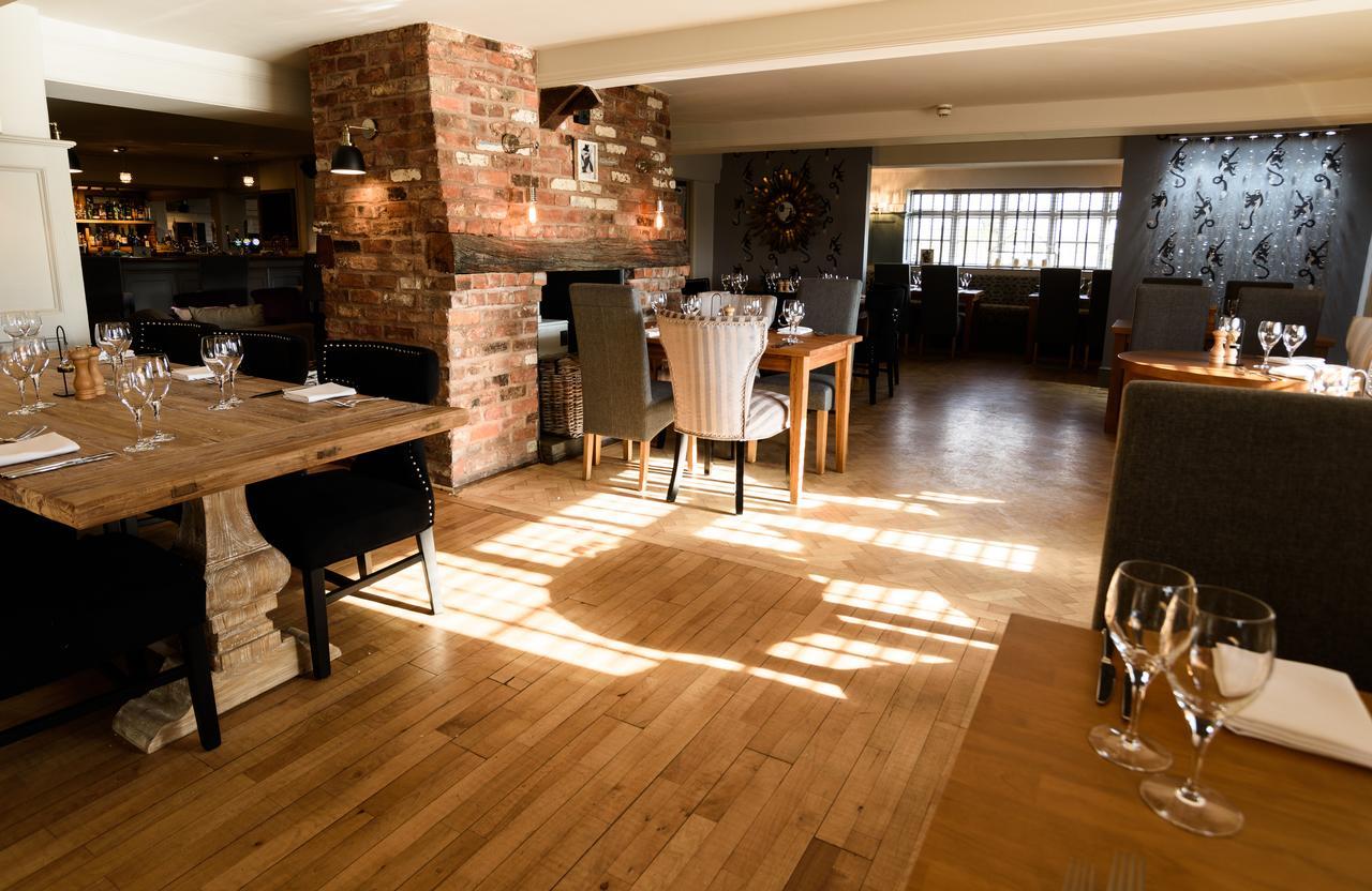 Onneley The Wheatsheaf Inn מראה חיצוני תמונה